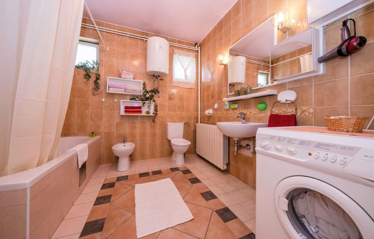 Apartment Dominik 2874 Palit Kültér fotó